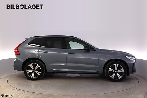 Volvo XC60 2 of 5
