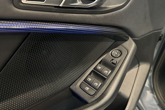 BMW 118i 28 of 29