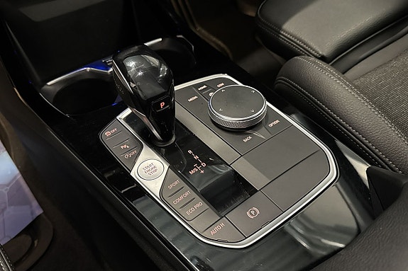 BMW 118i 26 of 29