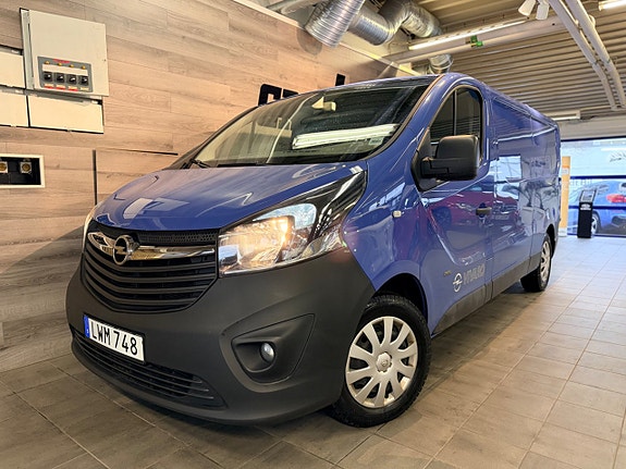 Opel Vivaro 4 of 5