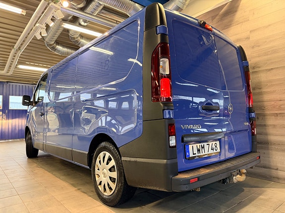 Opel Vivaro 6 of 24