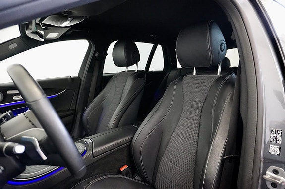 Mercedes-Benz E220 13 of 24