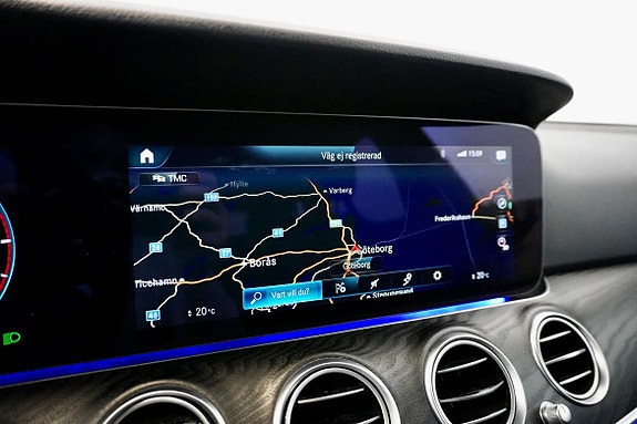 Mercedes-Benz E220 18 of 24