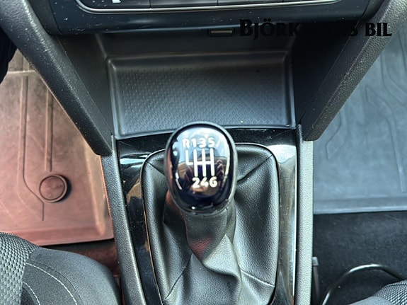 Renault Megane 12 of 14