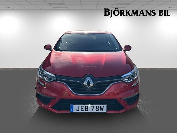 Renault Megane 2 of 14