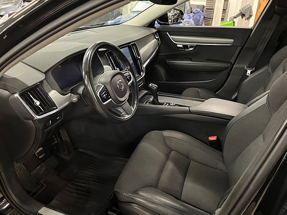 Volvo V90 5 of 5