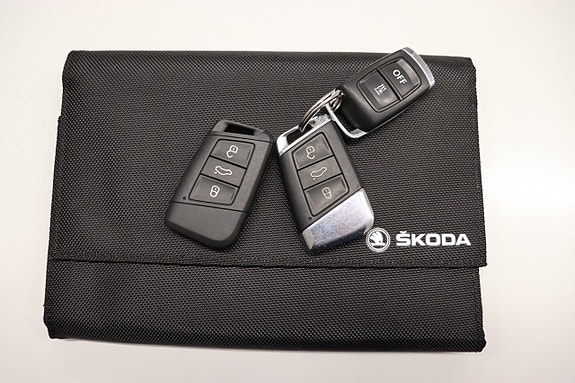 Skoda Superb 28 of 28