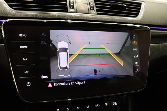 Skoda Superb 21 of 28