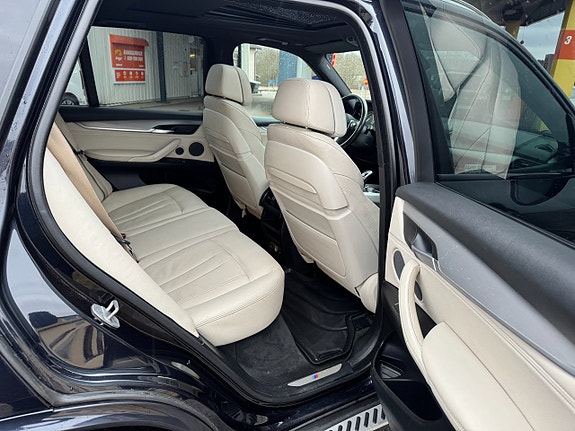 BMW X5 21 of 22