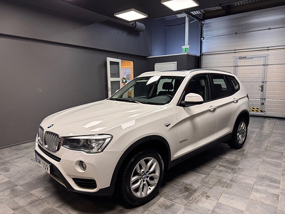 BMW X3 3 of 5