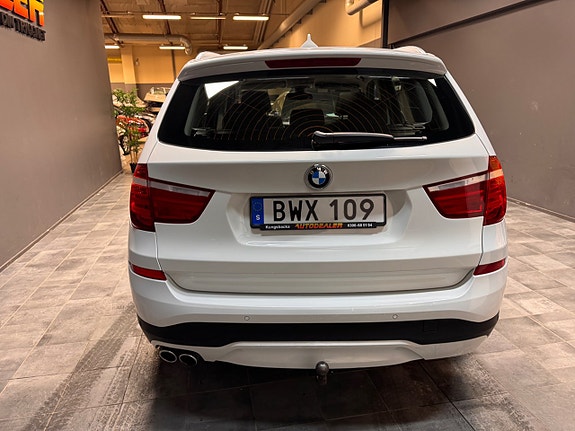 BMW X3 4 of 5