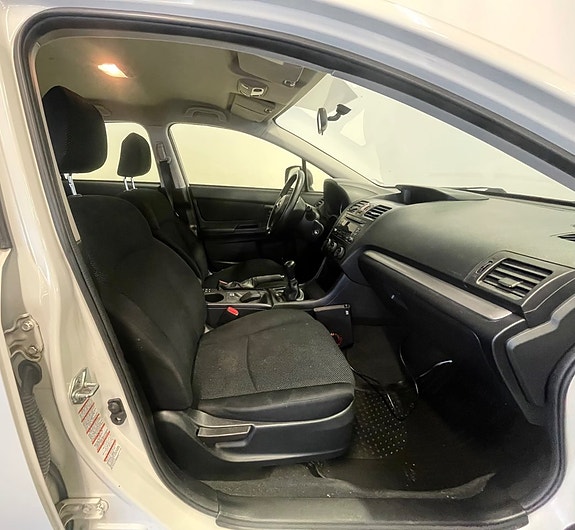 Subaru Impreza 9 of 10