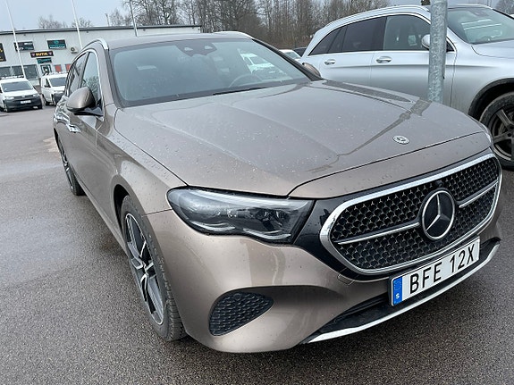 Mercedes-Benz E300 e 2 of 13
