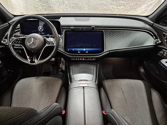 Mercedes-Benz E300 e 6 of 13