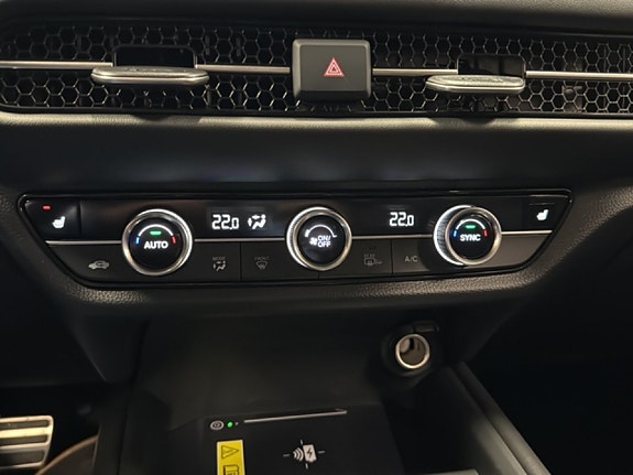 Honda ZR-V 13 of 17