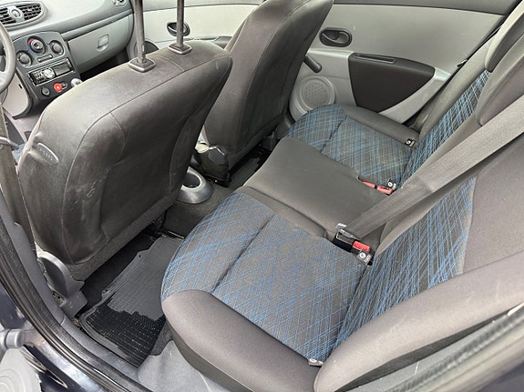 Renault Clio 7 of 7