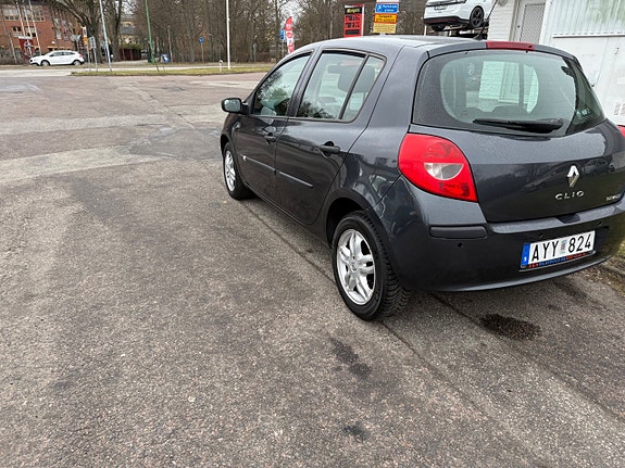 Renault Clio 5 of 5