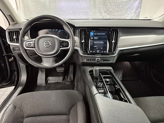 Volvo V90 6 of 10