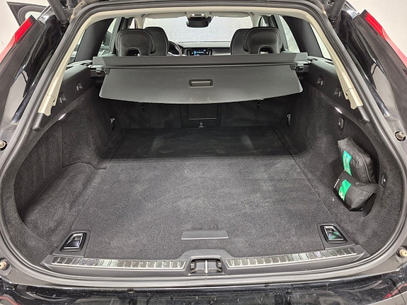 Volvo V90 10 of 10