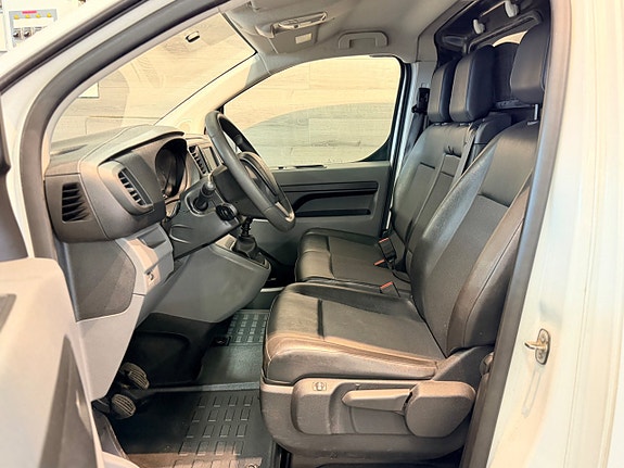Peugeot Expert 8 of 22