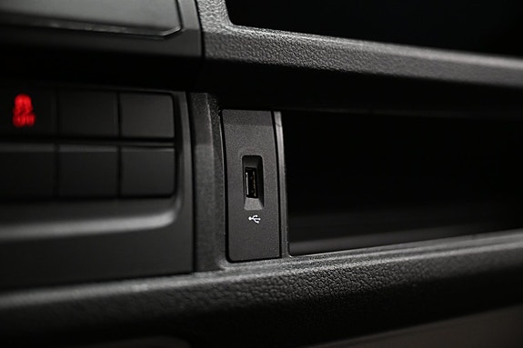 Volkswagen Transporter 26 of 30
