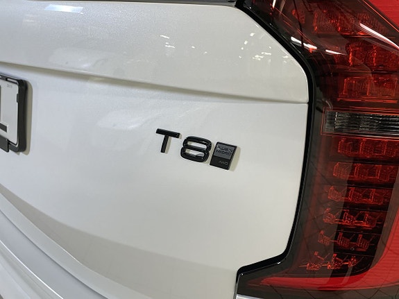 Volvo XC90 10 of 15