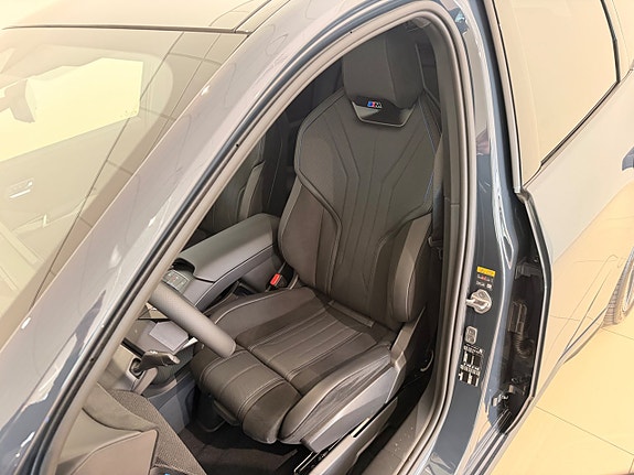 BMW iX3 5 of 5