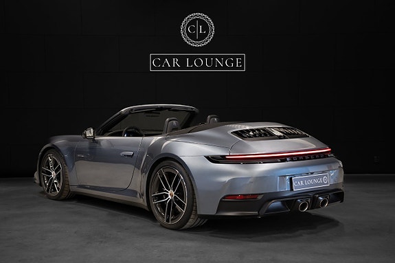 Porsche 911 Carrera GTS 5 of 5