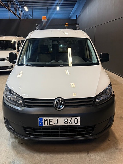 Volkswagen Caddy Maxi 3 of 5