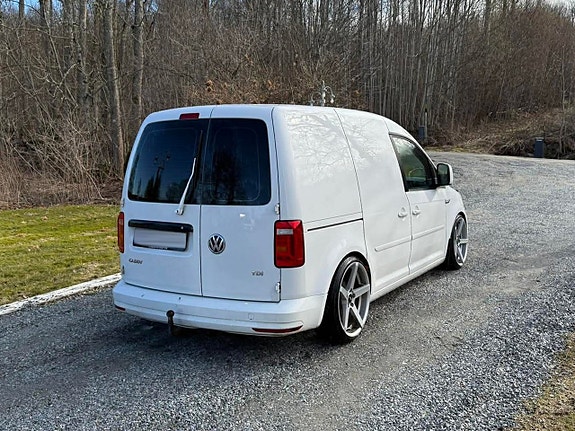 Volkswagen Caddy 3 of 5