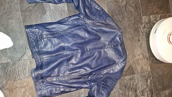 Product image 23 of 25