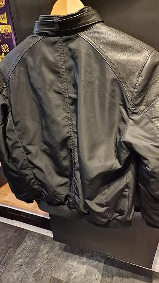 Product image 16 of 25