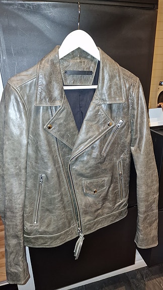 Product image 22 of 25
