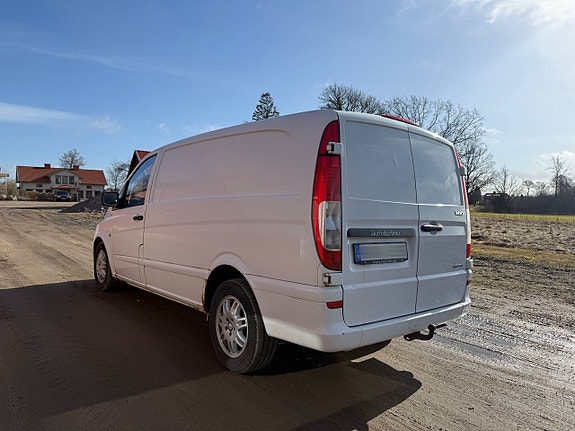 Mercedes-Benz Vito 113 4 of 12