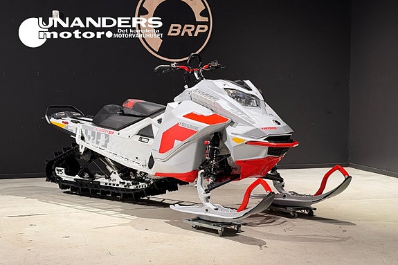 Ski-Doo Freeride 850 E-TEC 146" PÅSKPRIS NU 1 ägare 3,95% ränta