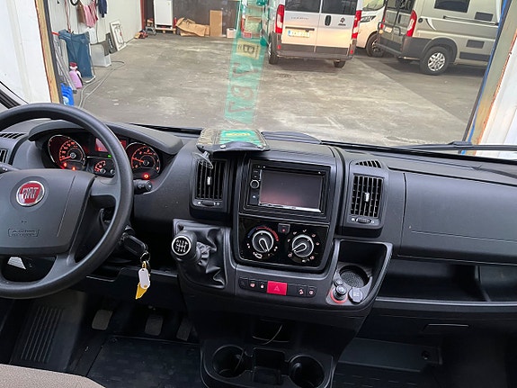 Weinsberg CaraBus  600 MQ 13 of 16