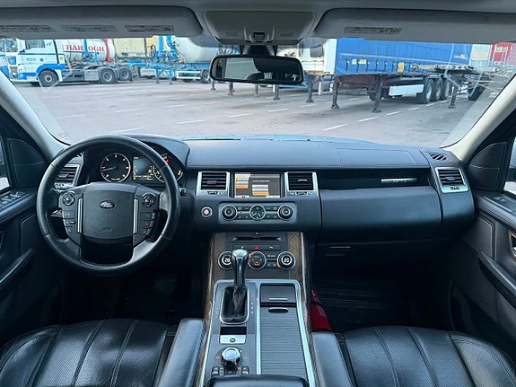 Land Rover Range Rover Sport 11 of 20