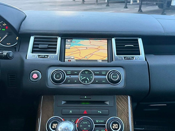 Land Rover Range Rover Sport 19 of 20