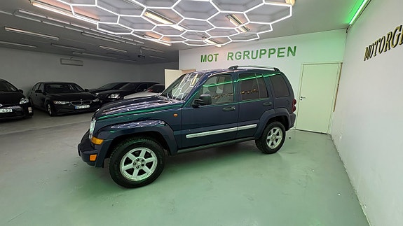 Jeep Cherokee 5 of 5