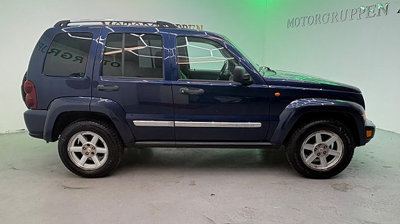 Jeep Cherokee 3 of 5