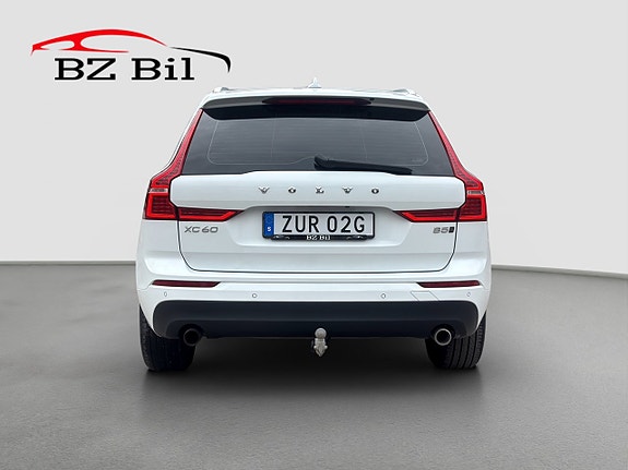 Volvo XC60 4 of 5