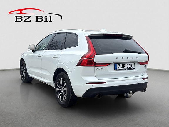 Volvo XC60 3 of 5