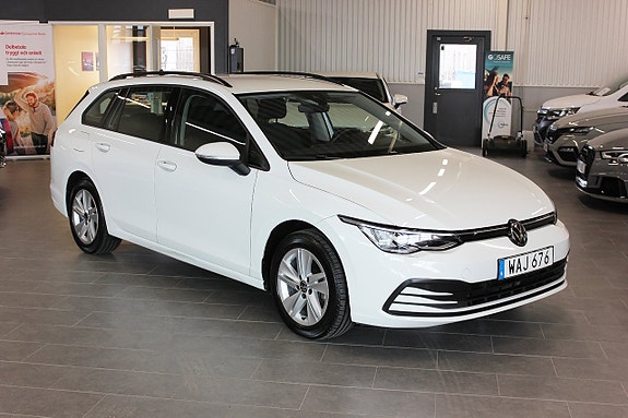 Volkswagen Golf VIII 17 of 18
