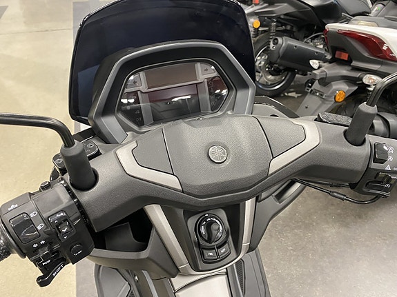Yamaha NMAX 155 TECH MAX 3 of 8