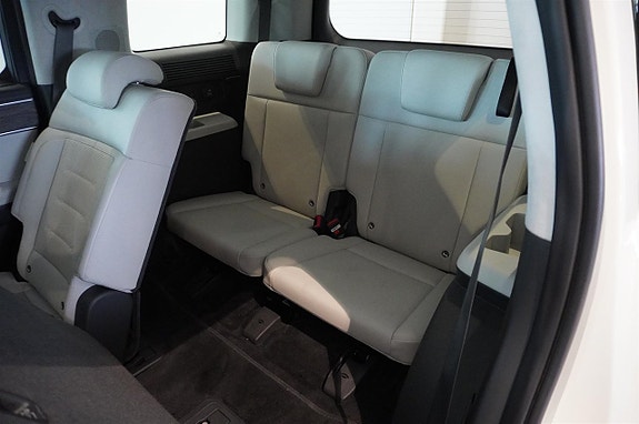 Hyundai Santa Fe 6 of 13