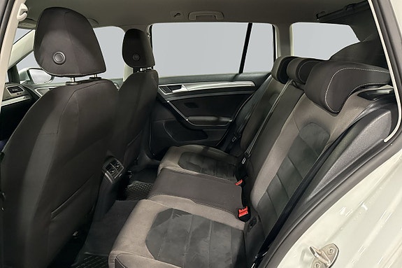 Volkswagen Golf Alltrack 6 of 6