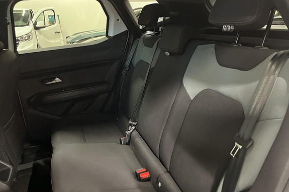 Dacia Duster 8 of 20