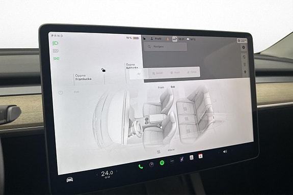 Tesla Model Y 18 of 30