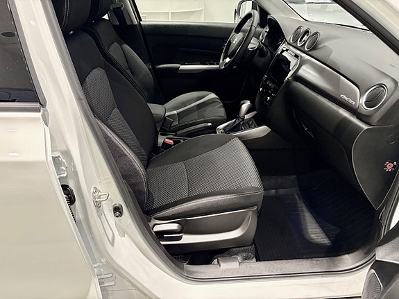 Suzuki Vitara 10 of 11