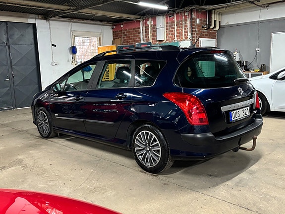 Peugeot 308 SW 4 of 14